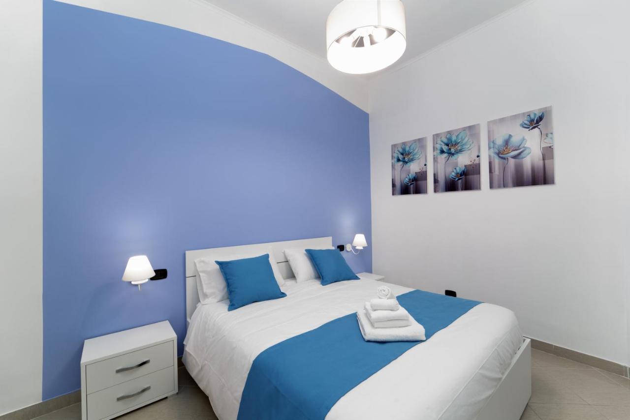 Suite & Luxury Rooms Palazzo Diomede Carafa Naples Exterior photo